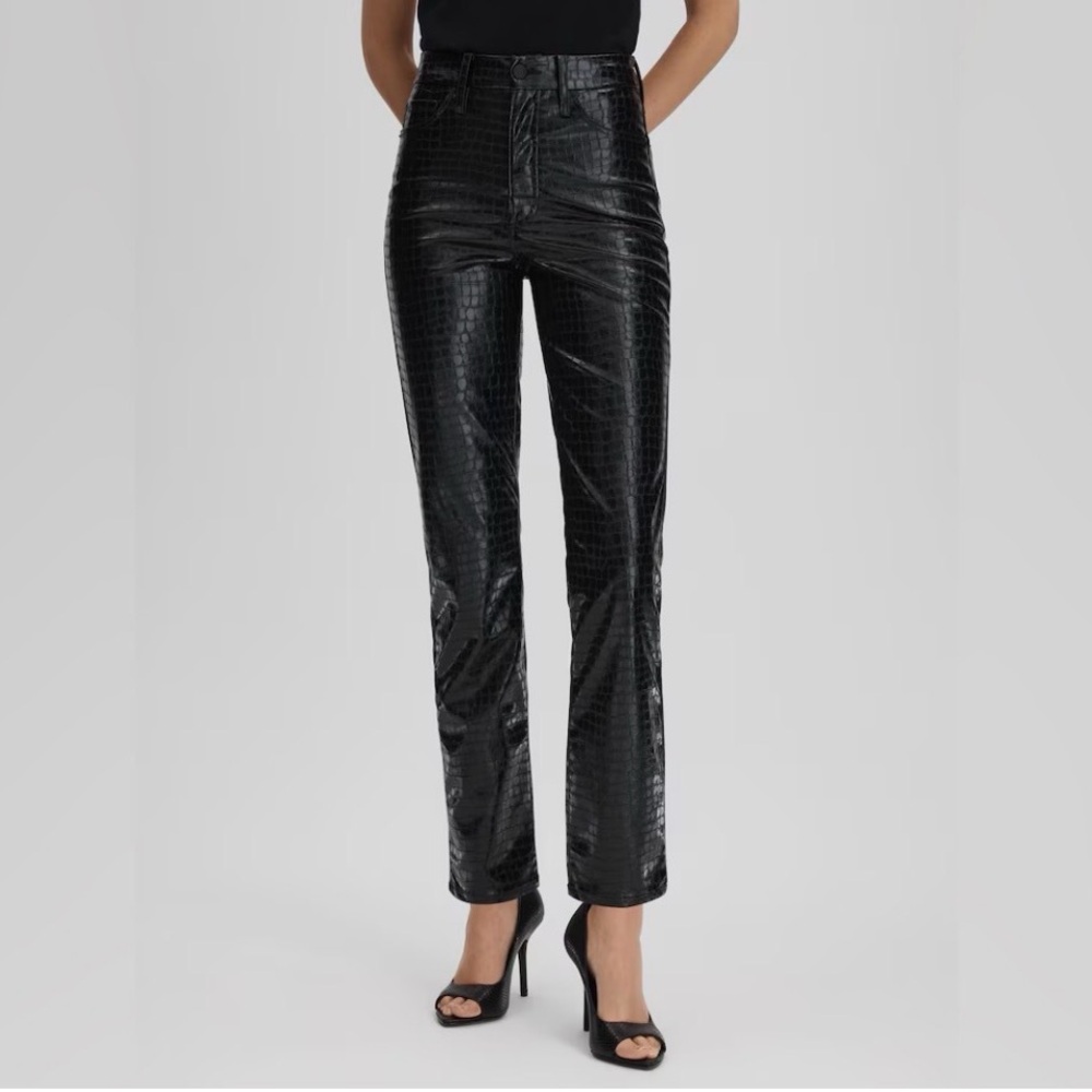 Good American Slim Fit Faux Leather Jeans in Black
